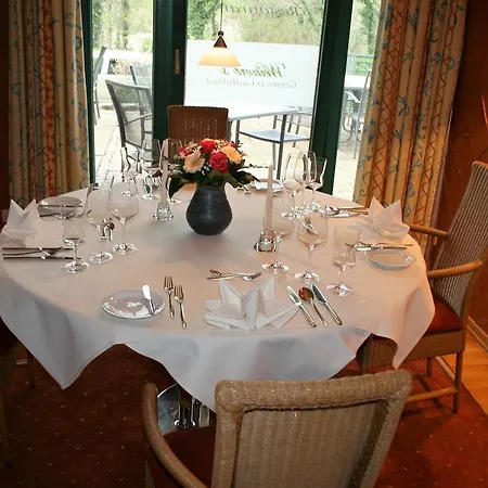 Aparthotel Weinhotel Atrium 3*